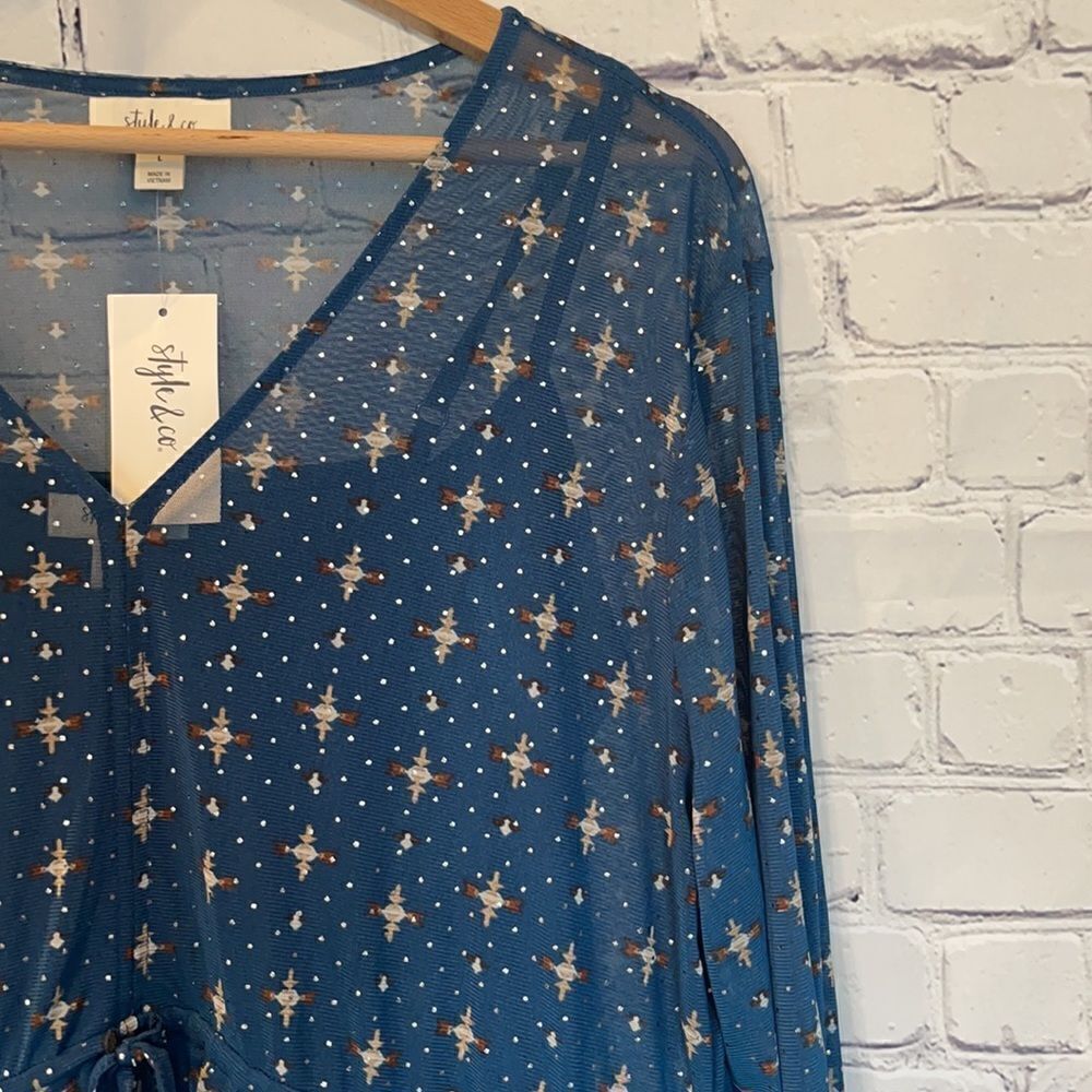 Style & Co Blouse - Picture 2 of 6